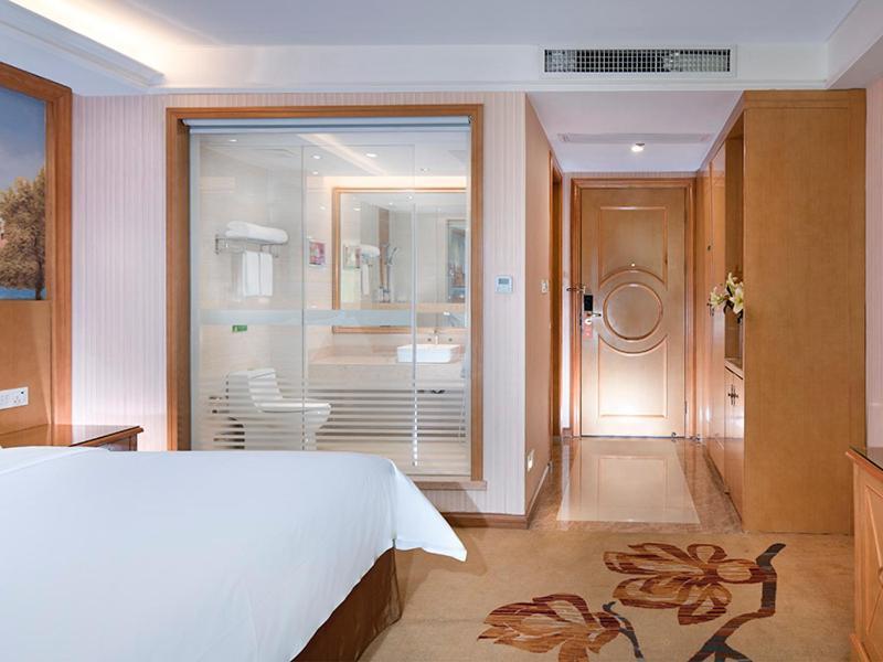 Vienna Hotel Qingyuan Yingde Guangming Road 외부 사진
